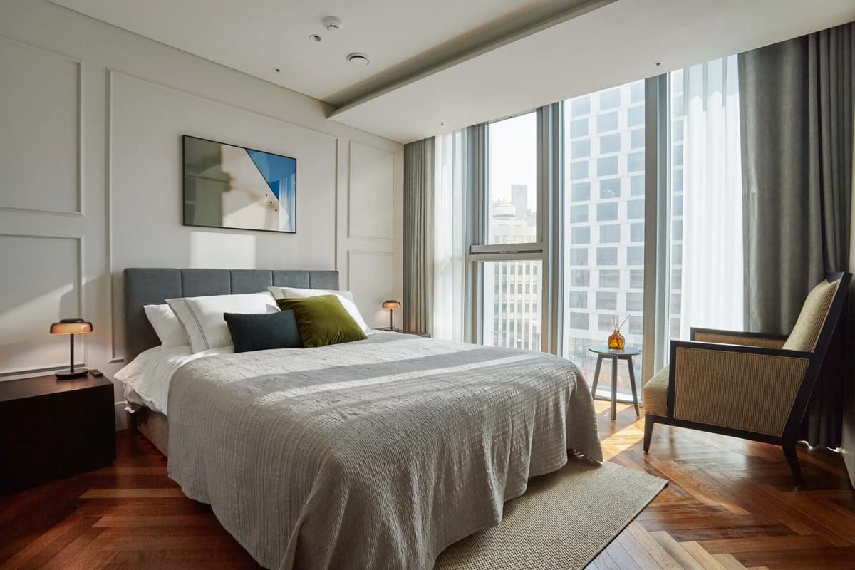 High-end Prestigious Stylish Fully-Furnished 2BR, Cheongdam in Gangnam.