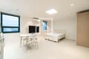 Small deposit and all furnished house in Seoul