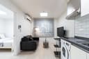 Small deposit and all furnished house in Seoul