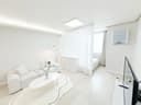 Small deposit and all furnished house in Seoul