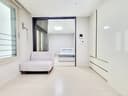 Small deposit and all furnished house in Seoul