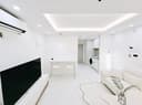 Small deposit and all furnished house in Seoul