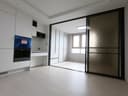 5-minute walk from Gangnam Station and Yeoksam Station, 5-year-old new building, business-friendly, 5th floor, south-facing