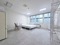 Small deposit and all furnished house in Seoul