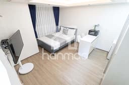Small deposit and all furnished house in Seoul