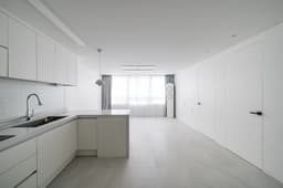 강남역 도보 1분, 2BR, 2BA,풀옵션