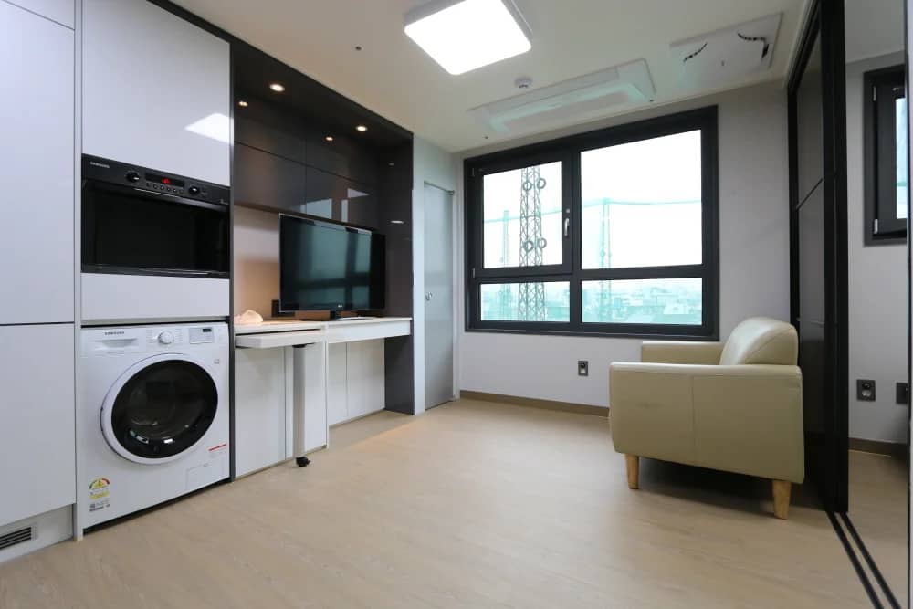 Small deposit and all furnished house in Seoul - photo 1