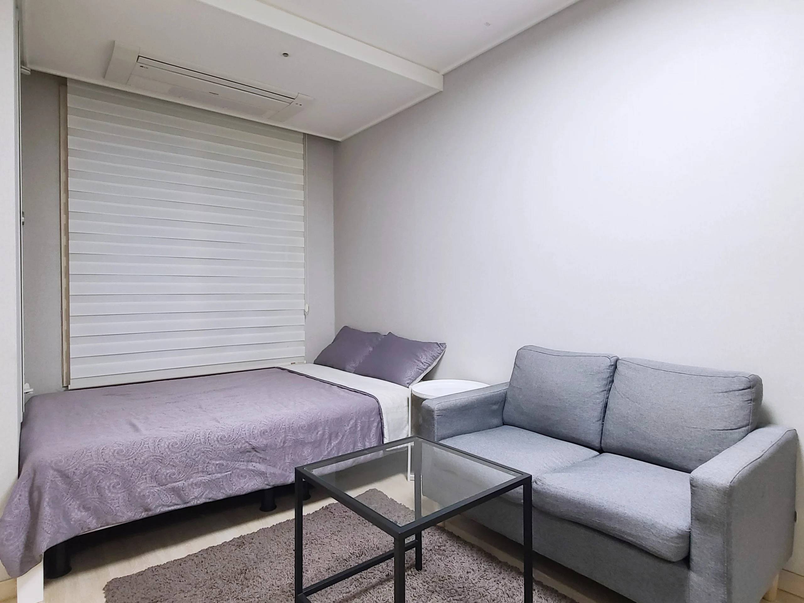 Small deposit and all furnished house in Seoul - photo 2