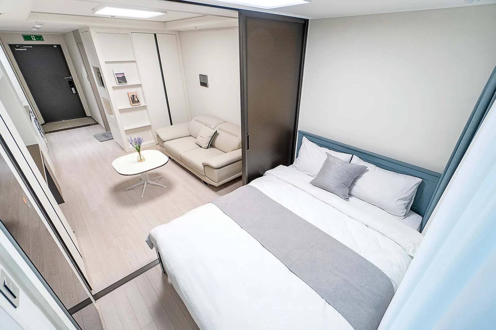 Small deposit and all furnished house in Seoul - photo 2