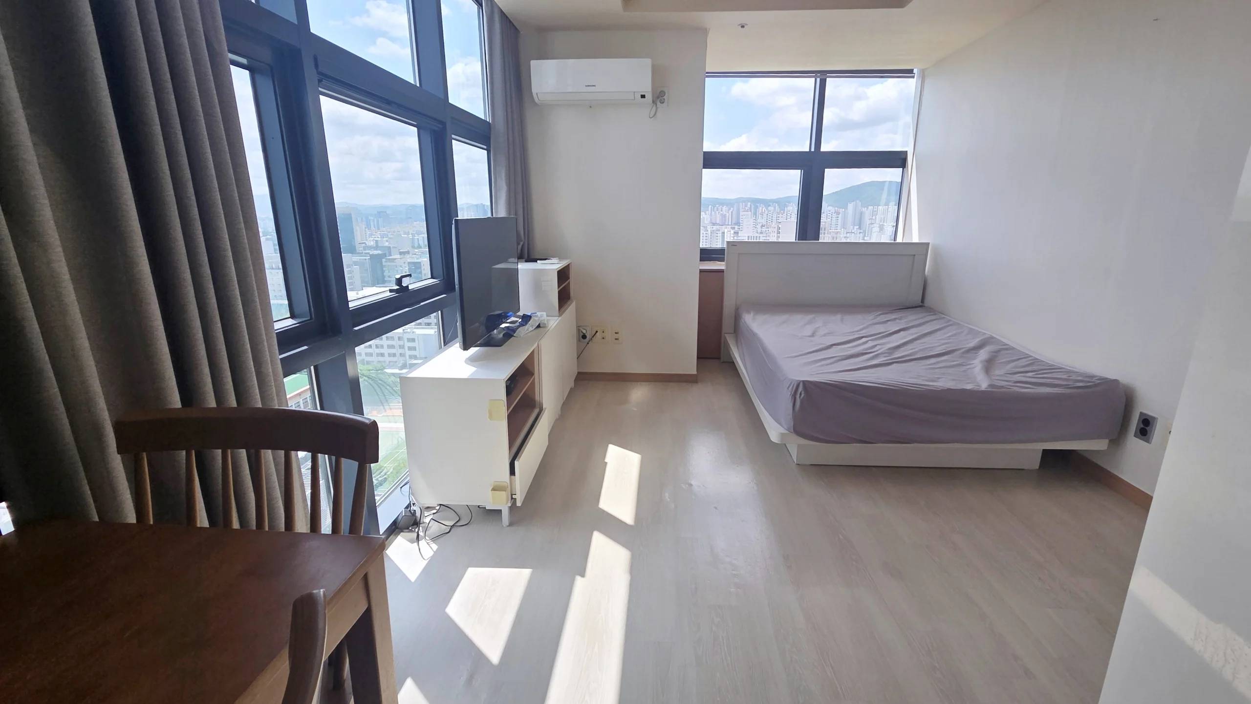 Small deposit and all furnished house in Seoul - photo 2