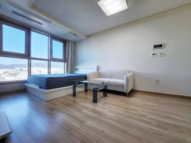 Small deposit and all furnished house in Seoul - ảnh 1