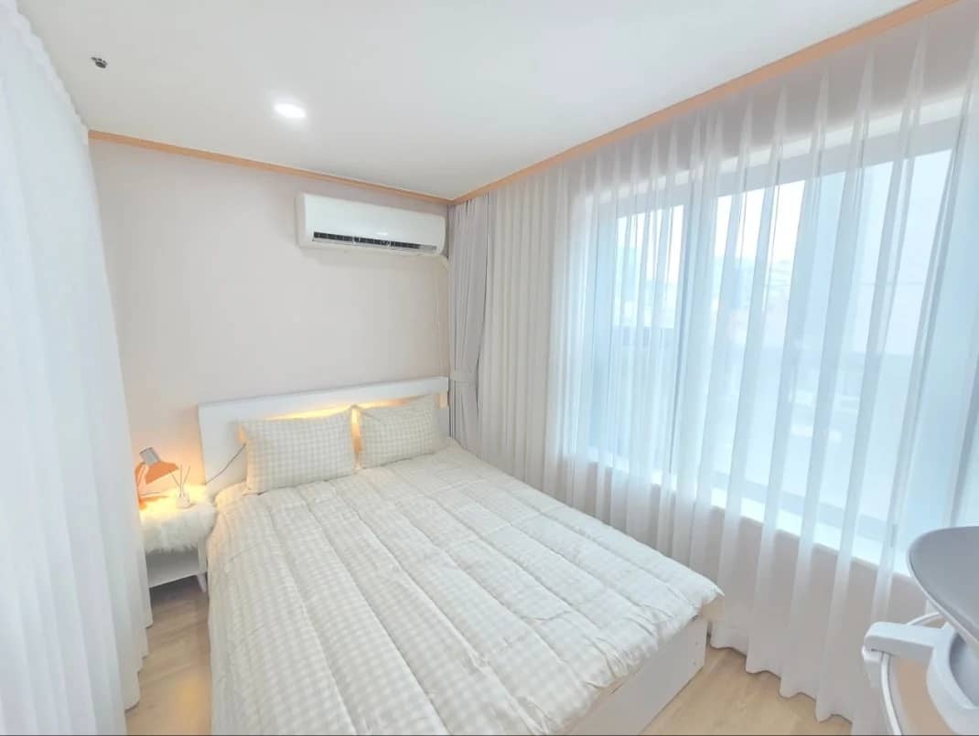 Small deposit and all furnished house in Seoul - photo 2