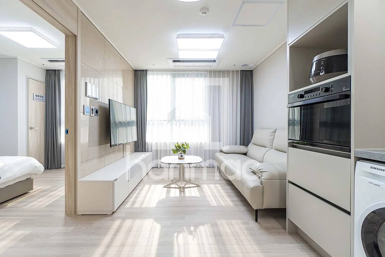 Small deposit and all furnished house in Seoul - photo 1