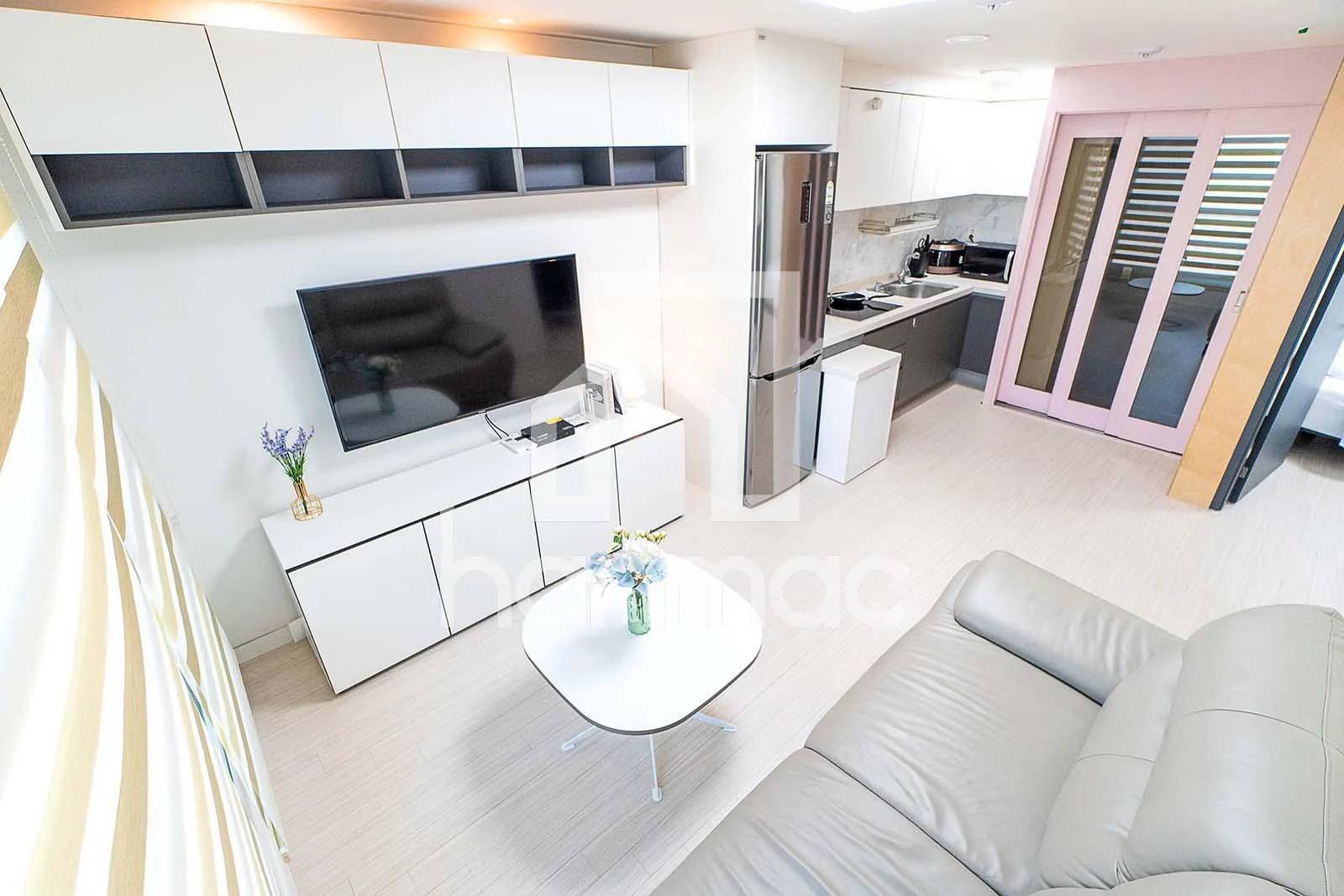 Small deposit and all furnished house in Seoul - photo 2