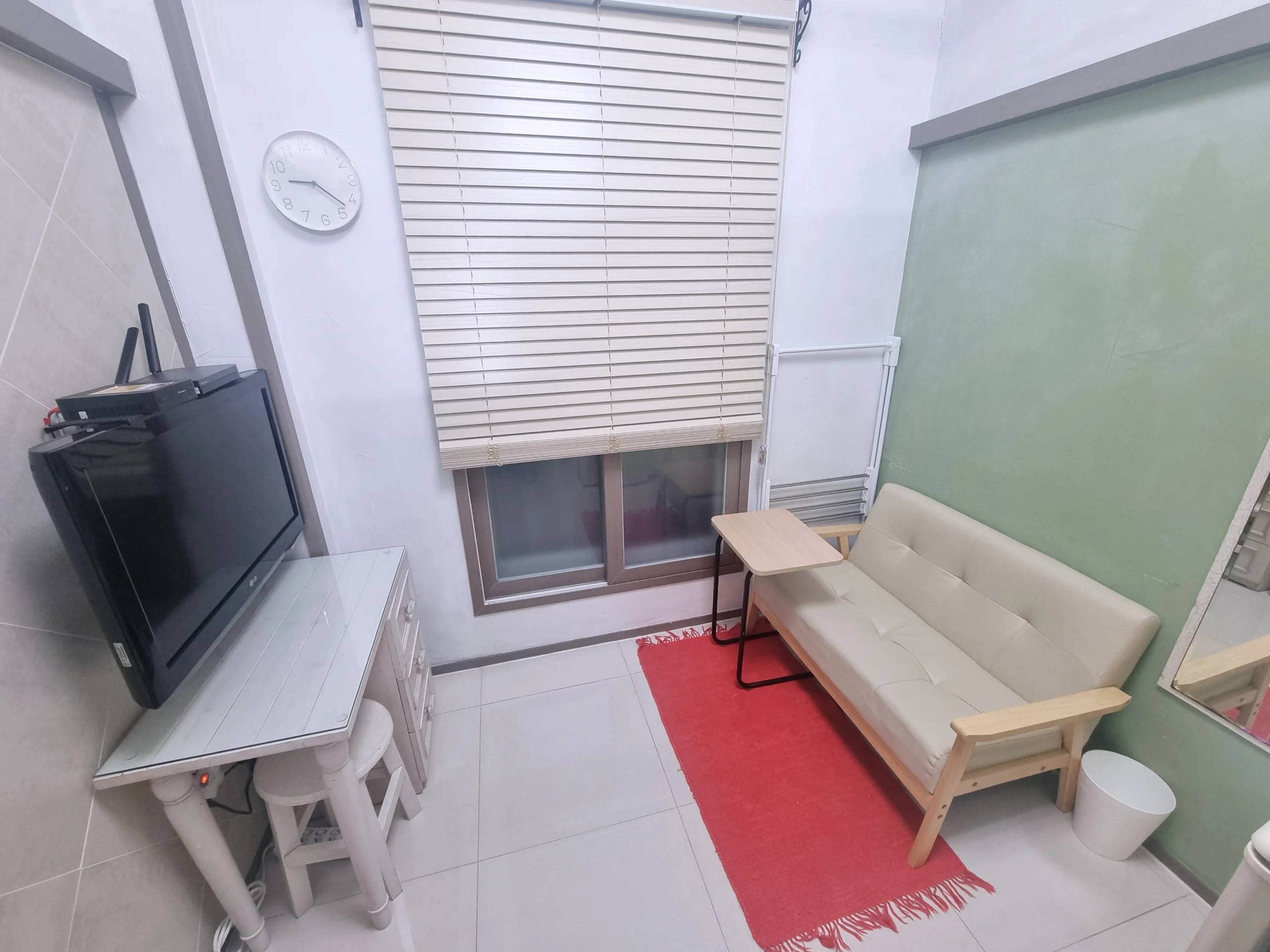 Small deposit and all furnished house in Seoul - photo 2
