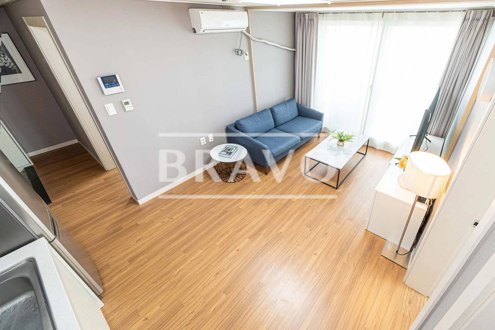 Small deposit and all furnished house in Seoul - photo 2