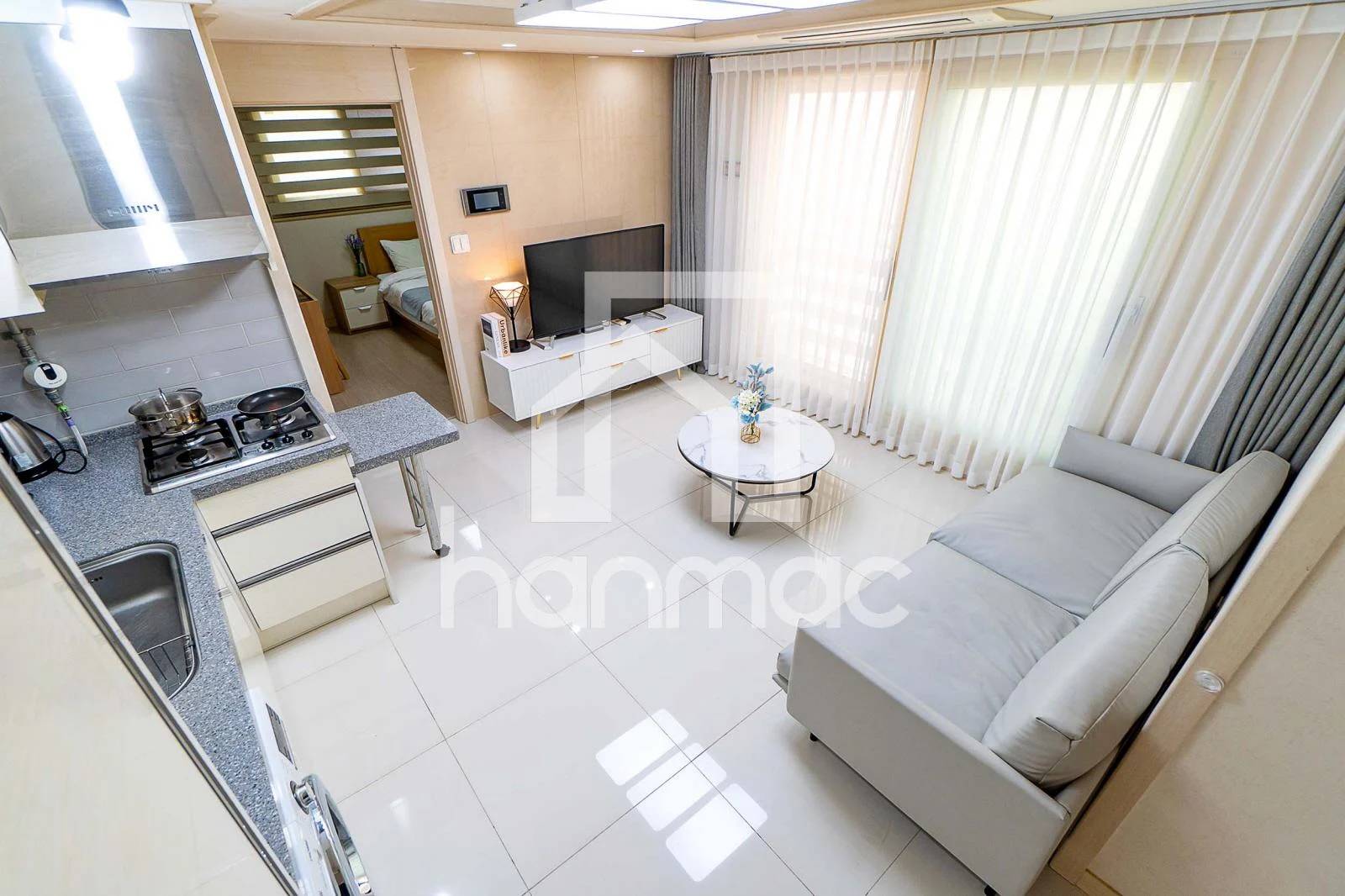 Small deposit and all furnished house in Seoul - photo 2