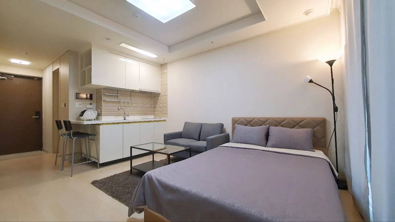Small deposit and all furnished house in Seoul - photo 2