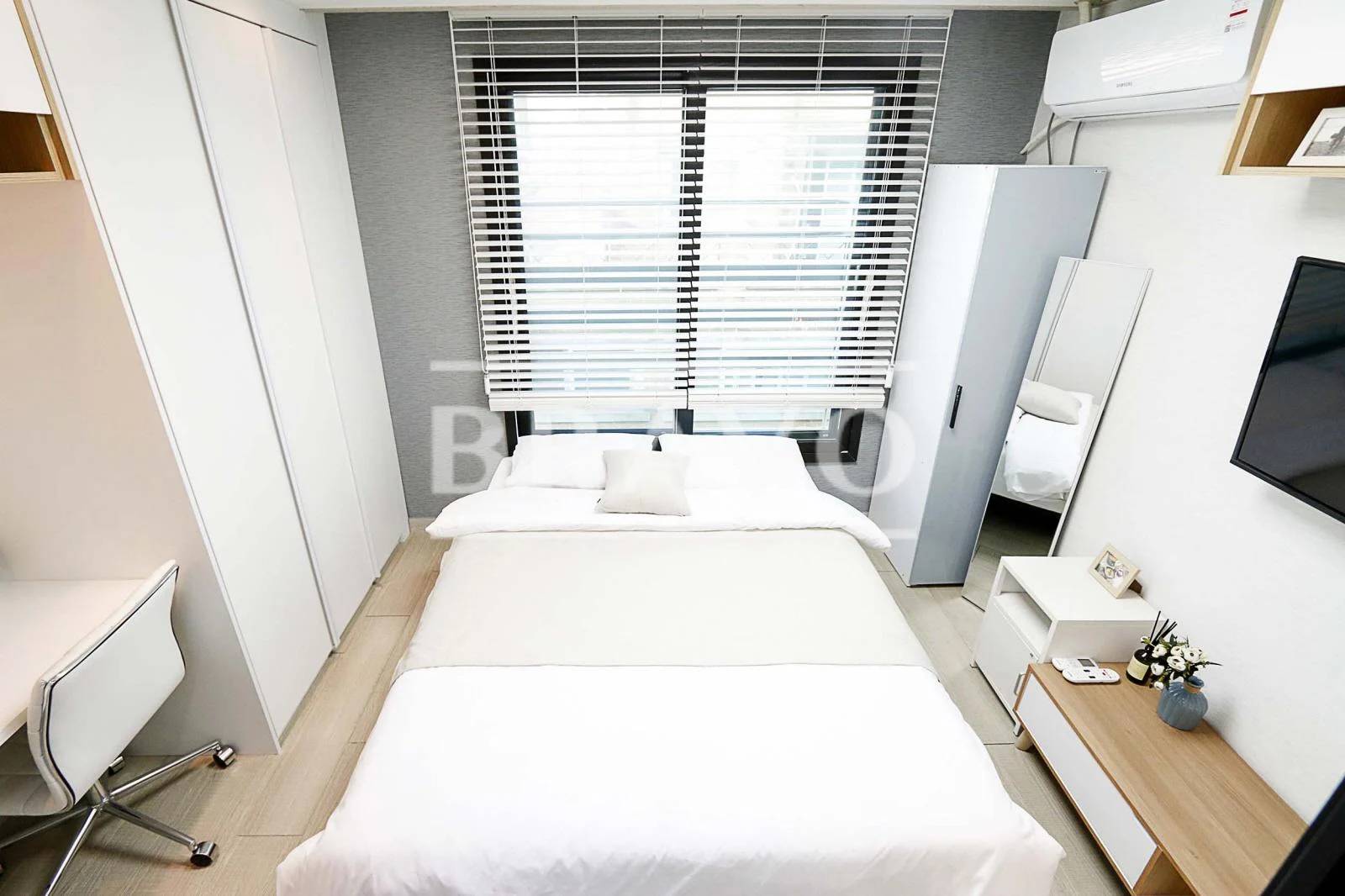 Small deposit and all furnished house in Seoul - photo 2