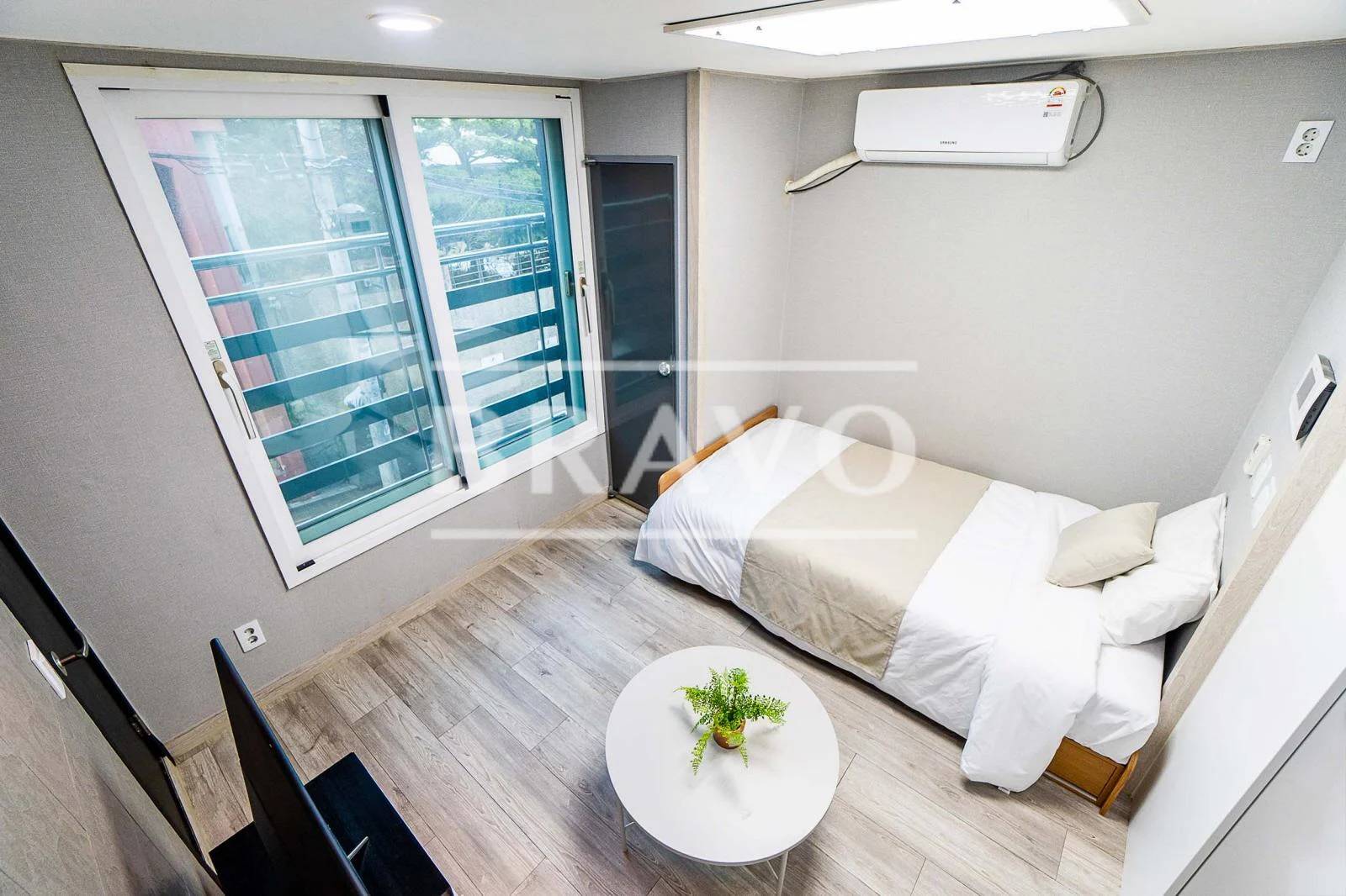Small deposit and all furnished house in Seoul - photo 2