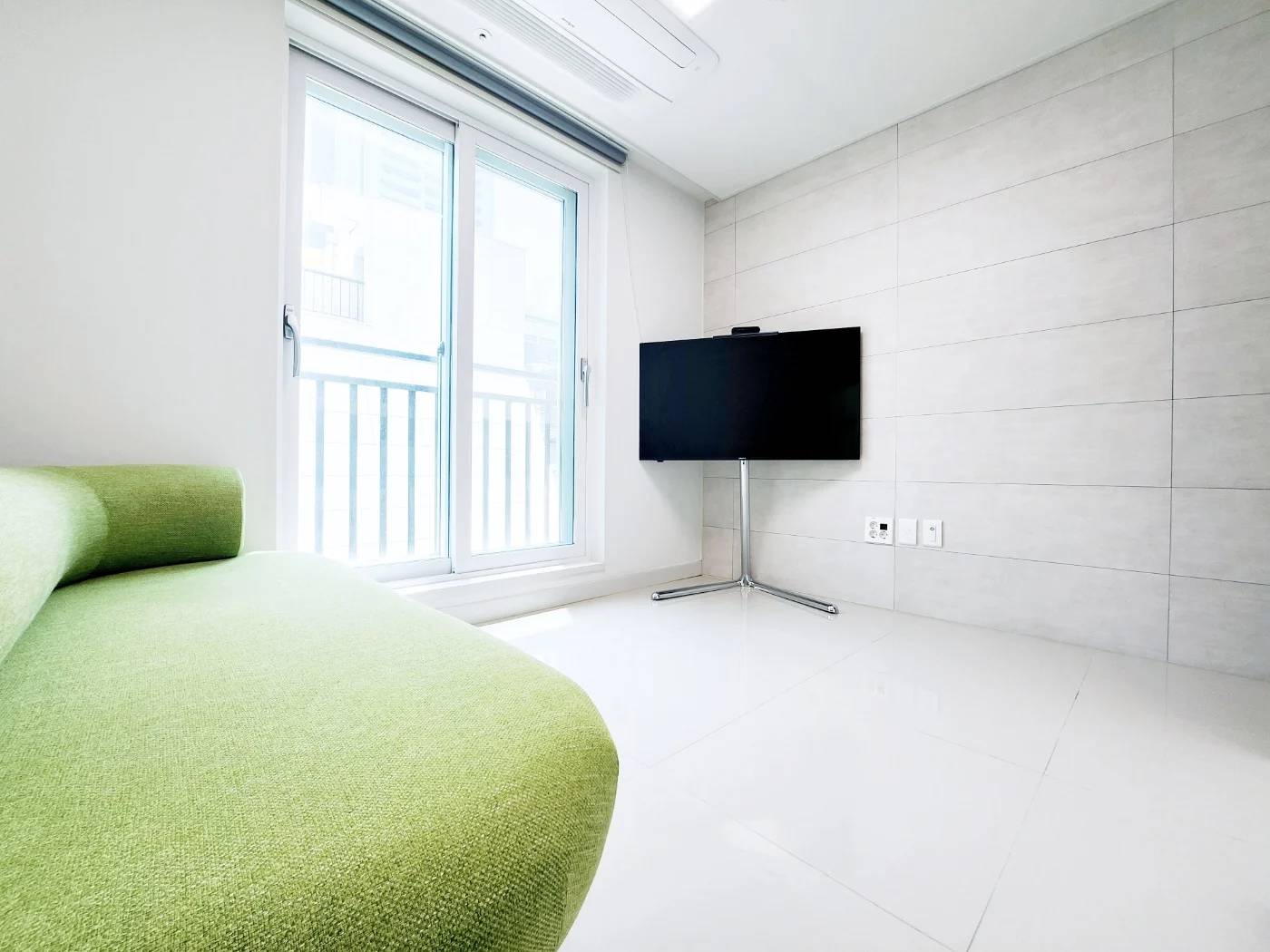 Small deposit and all furnished house in Seoul 사진 2