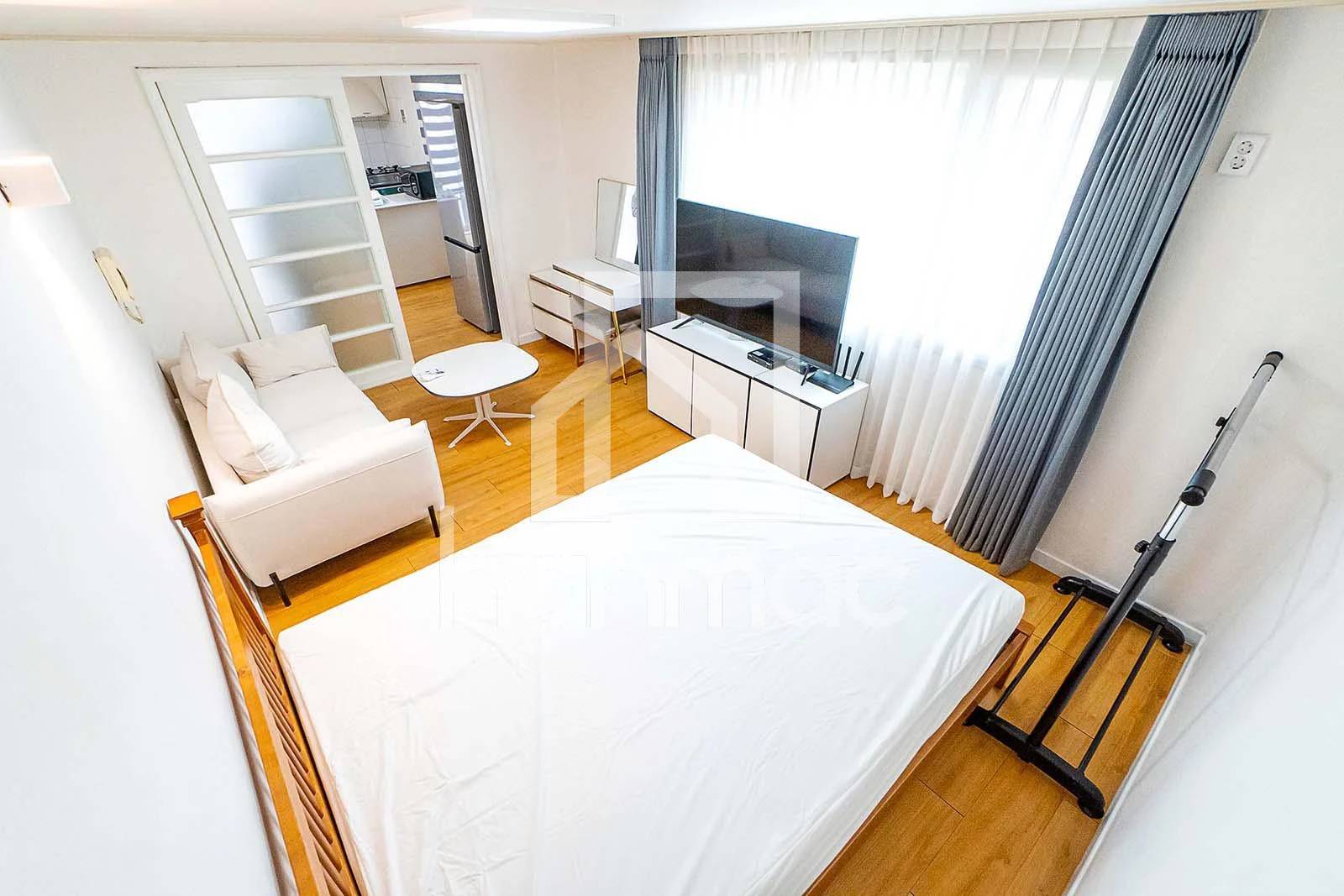 Small deposit and all furnished house in Seoul - photo 2
