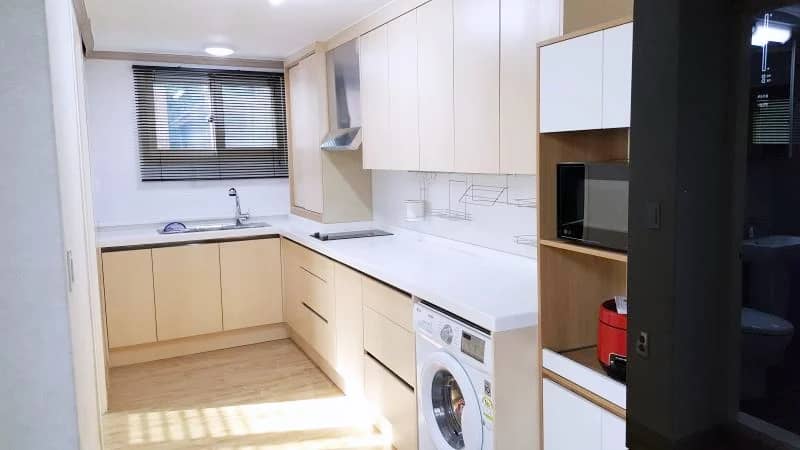 Small deposit and all furnished house in Seoul - photo 2