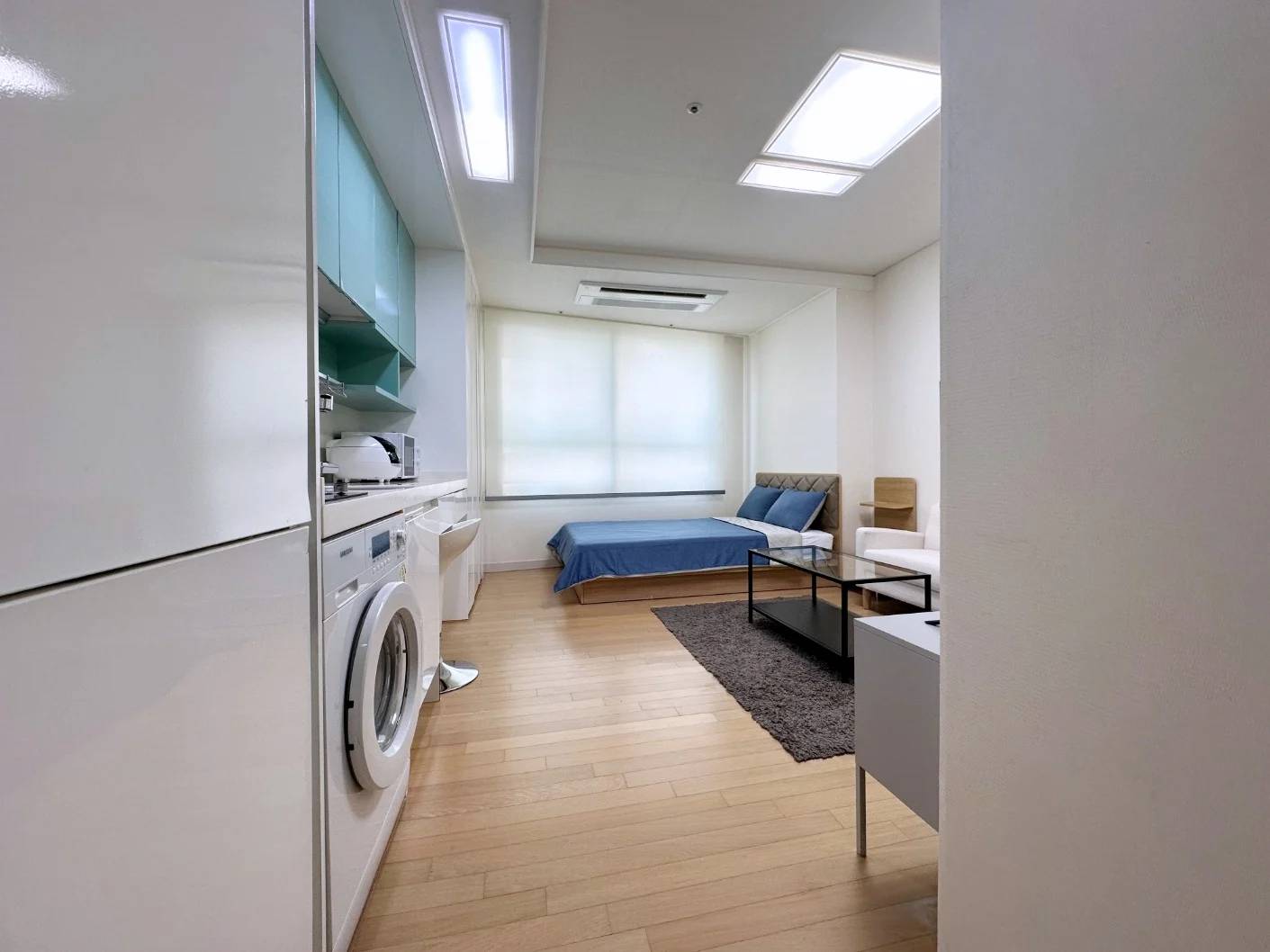Small deposit and all furnished house in Seoul - photo 1