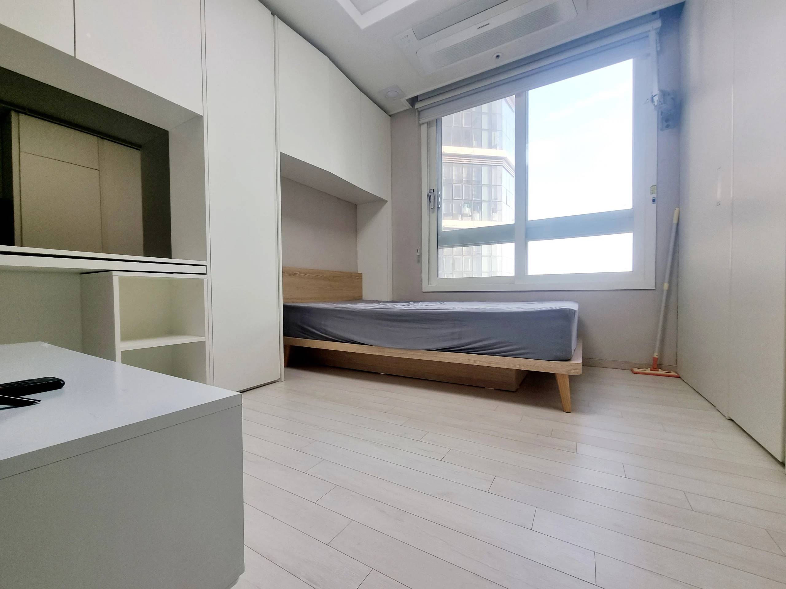 Small deposit and all furnished house in Seoul - ảnh 1