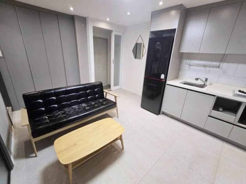 Small deposit and all furnished house in Seoul - photo 2