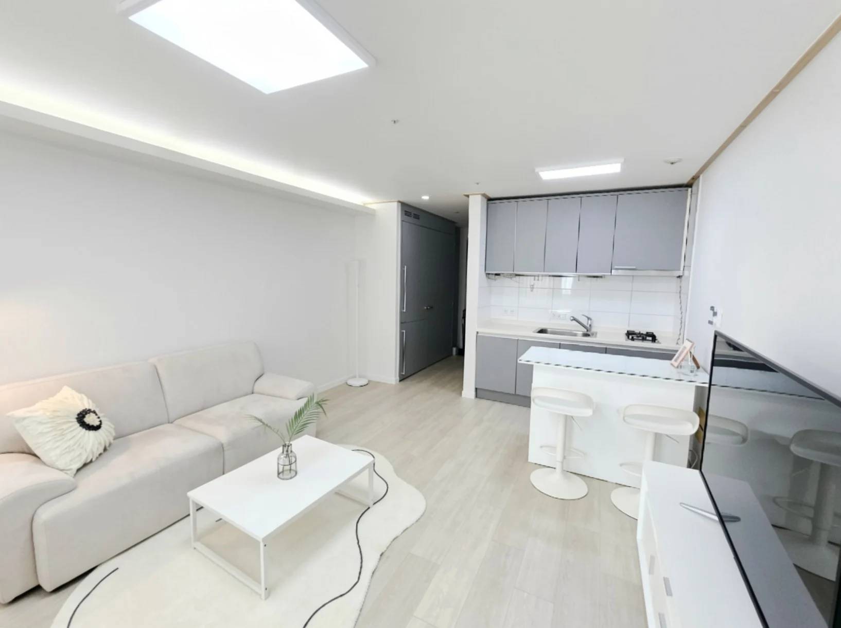Small deposit and all furnished house in Seoul 사진 2