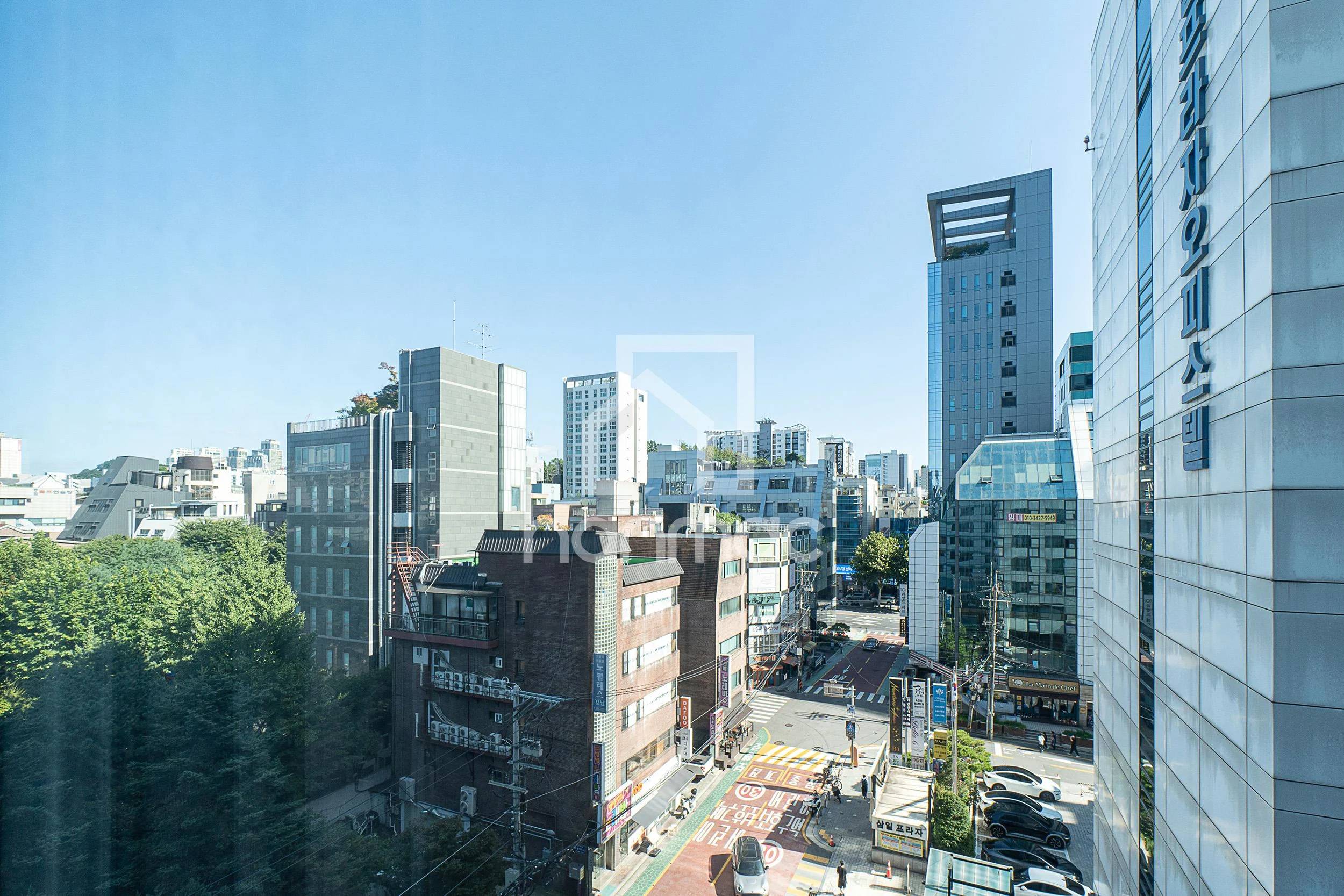 Small deposit and all furnished house in Seoul - photo 2
