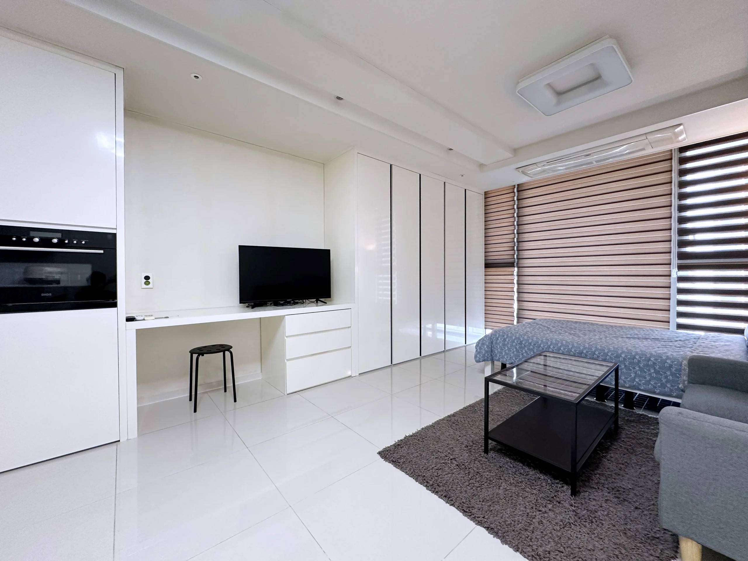 Small deposit and all furnished house in Seoul - photo 2