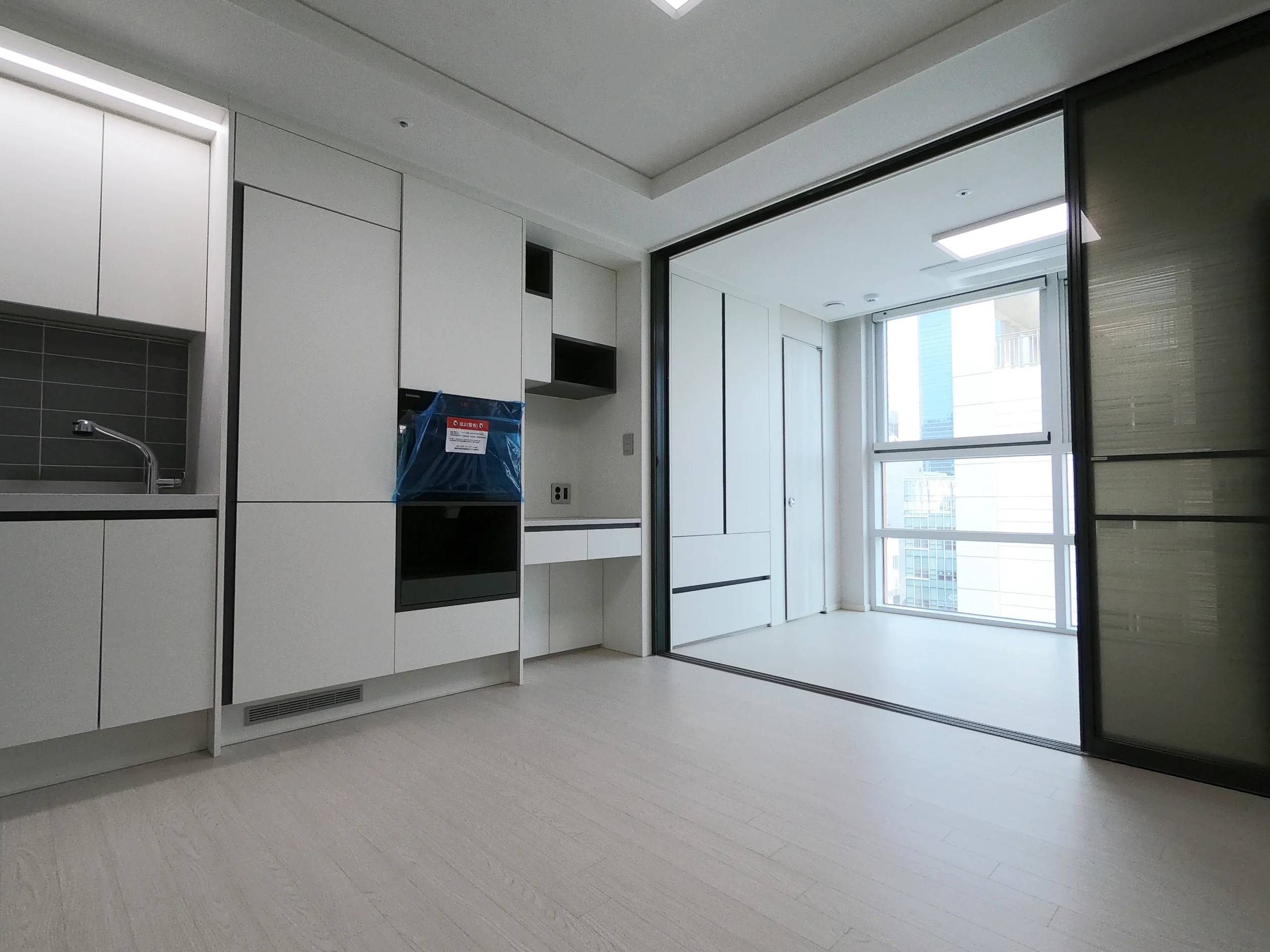 Quick Sale, 100M Won Discounted PRICE. Move-in Ready. - photo 1