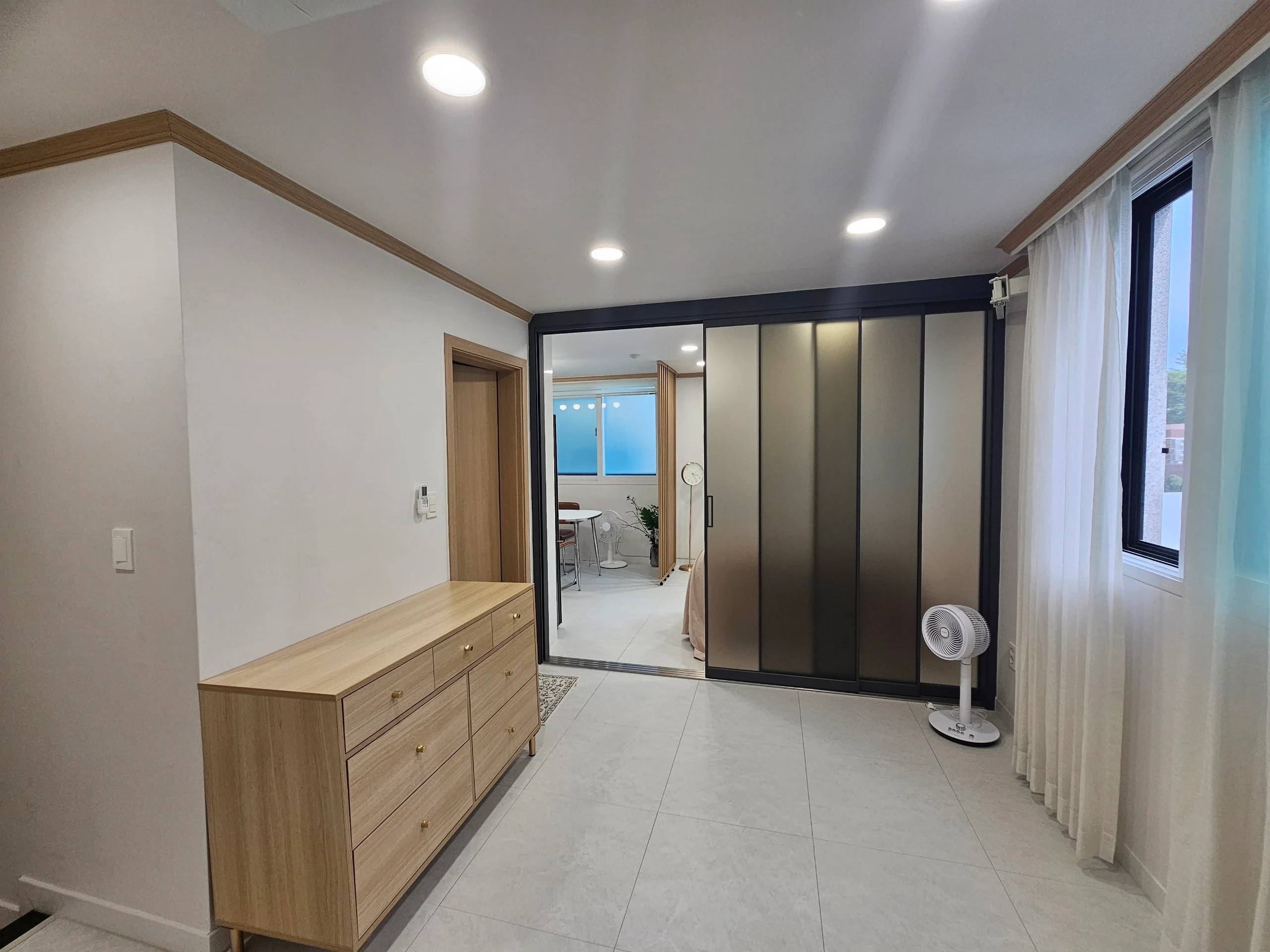 2BR, 1BA, Remodeled, Very Near Yangjae stn, Available After July 14 - photo 1