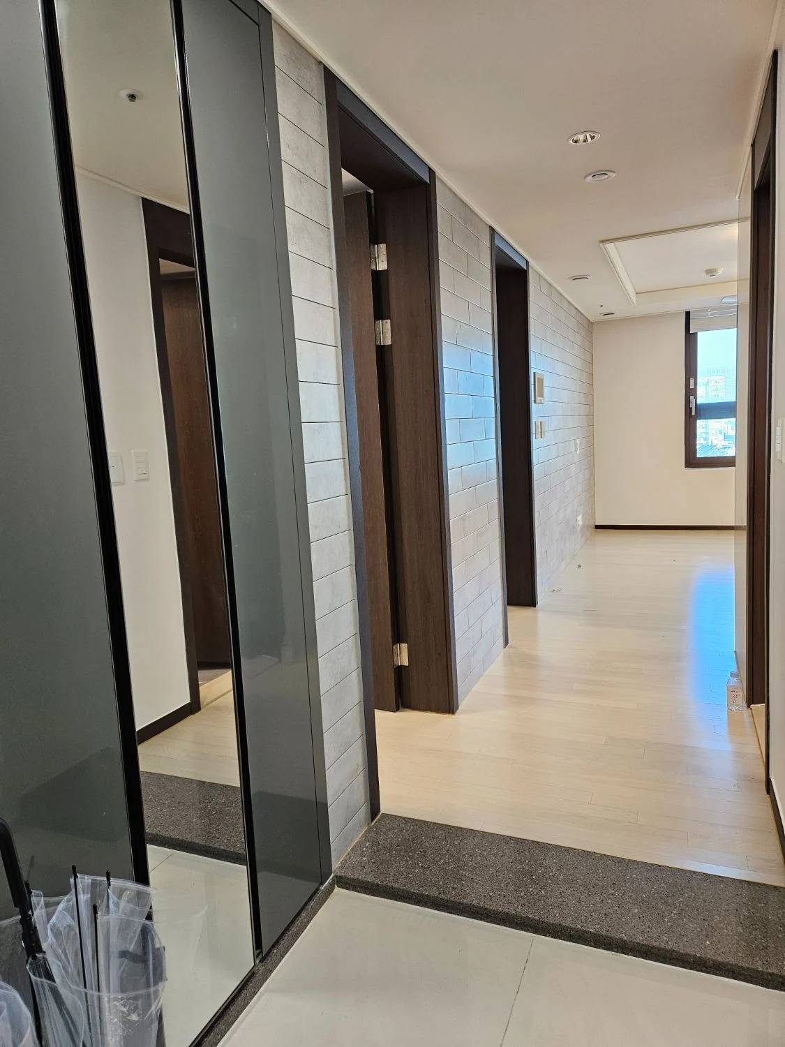 New, 2BR, 1BA, Business Contract, NO ARC - photo 2