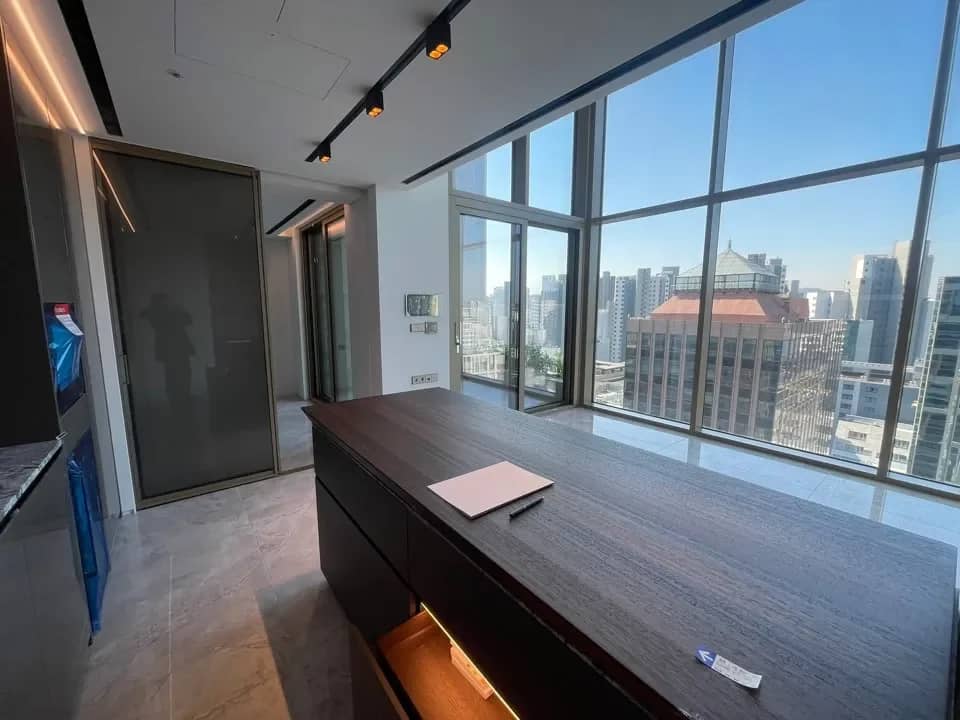 Sale Available. Brand New, High-End, Duplex (2 Floors). - photo 2