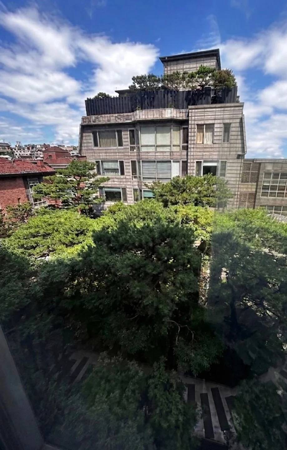 서래마을 주변, 호화주택, 방5+1, 화3, 주차3대, 직접 보셔야 합니다. 사진 1