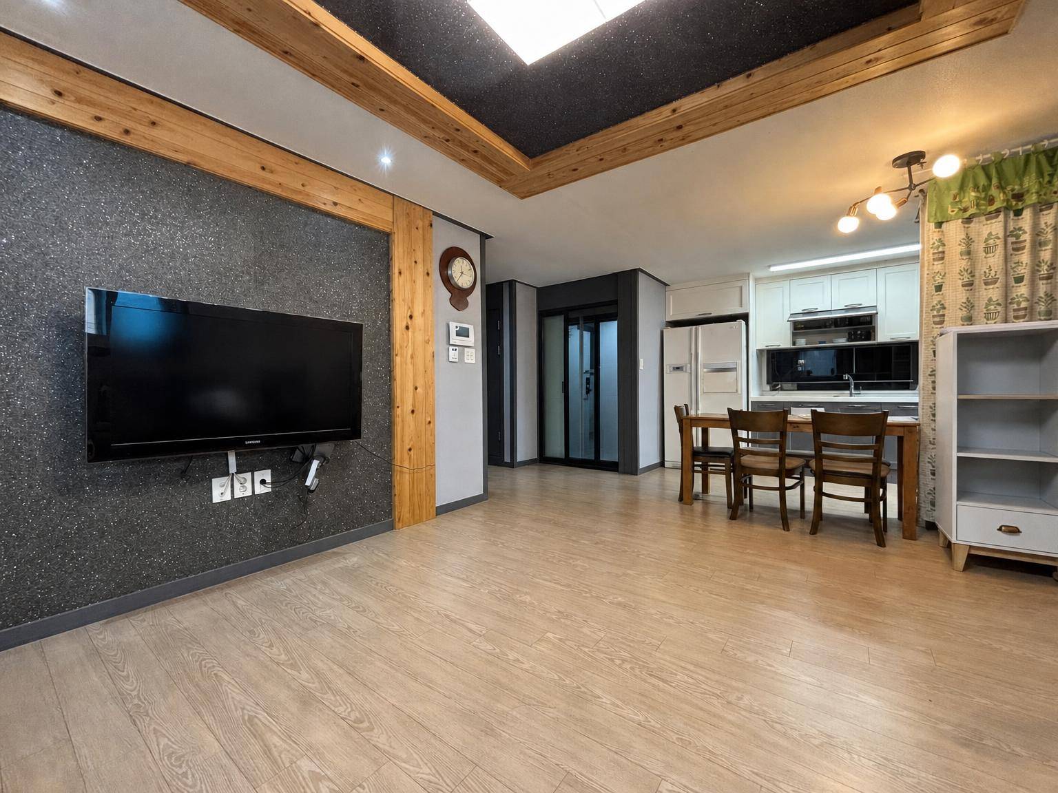 3BR, 3BA, Terrace, Duplex, Available from Dec. Songpa station - photo 1