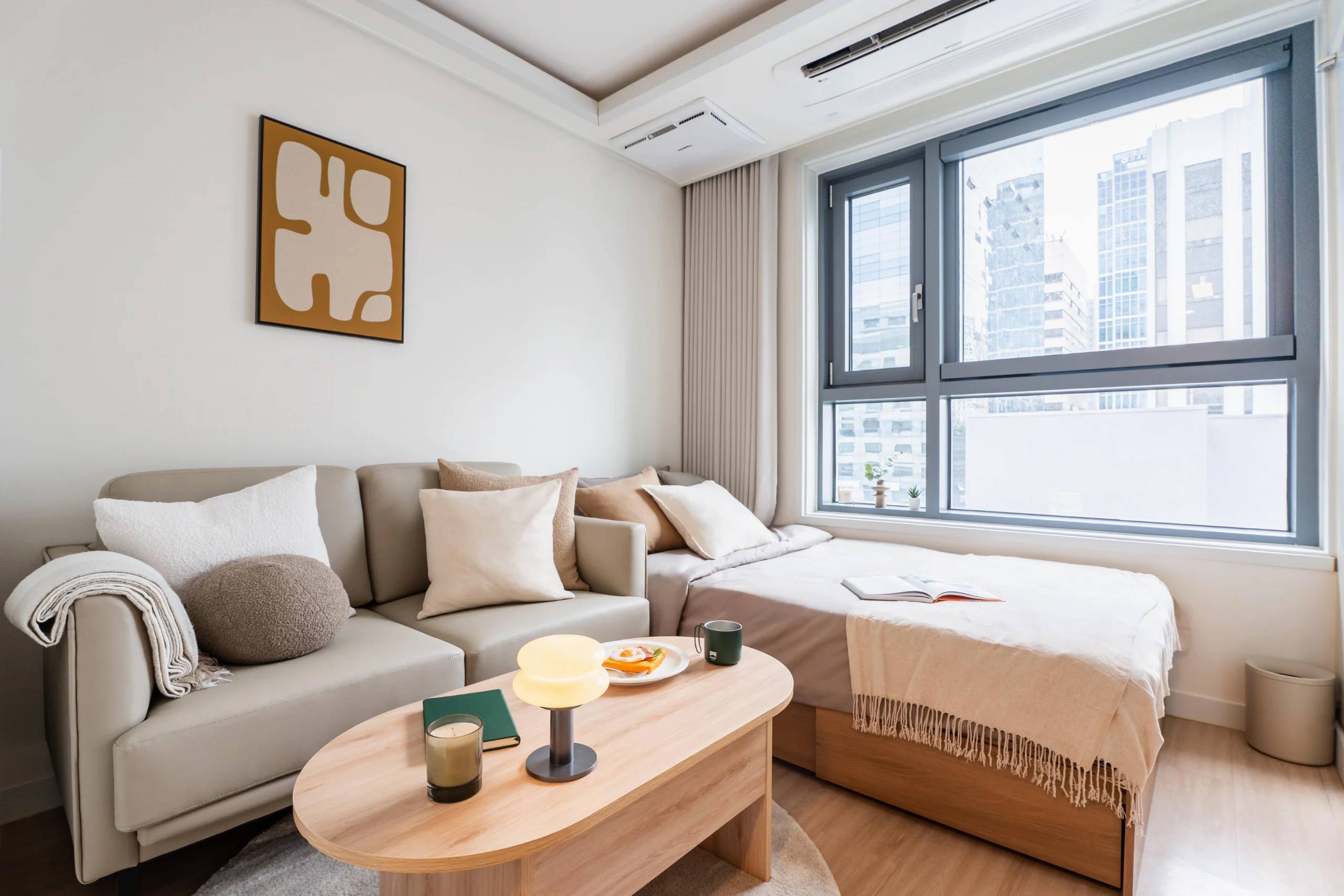[ARC possible] Furnished Studio Apartment with City view near Gangnam Station - 写真 1