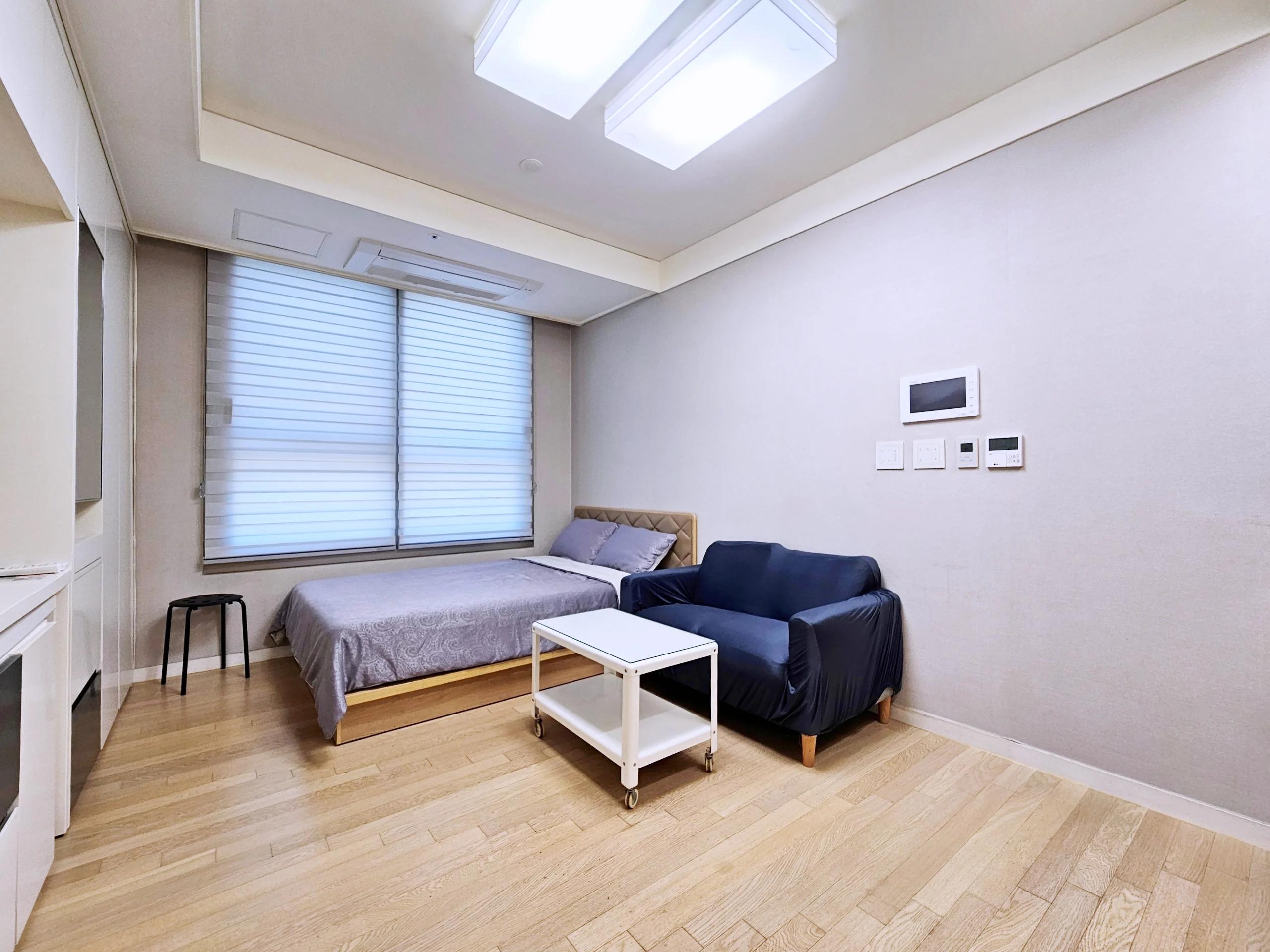 Small deposit and all furnished house in Seoul 사진 1