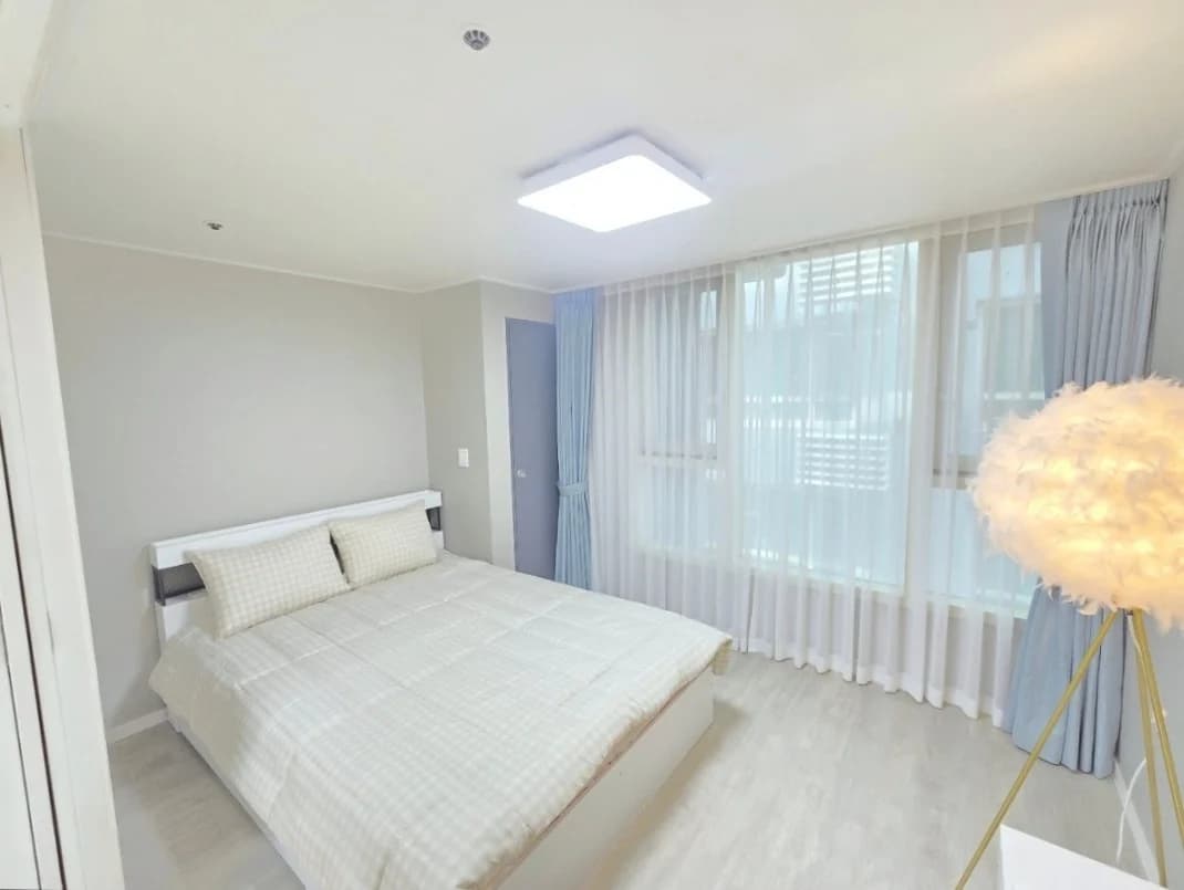 Small deposit and all furnished house in Seoul 2