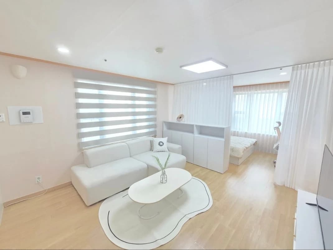 Small deposit and all furnished house in Seoul Foto 1