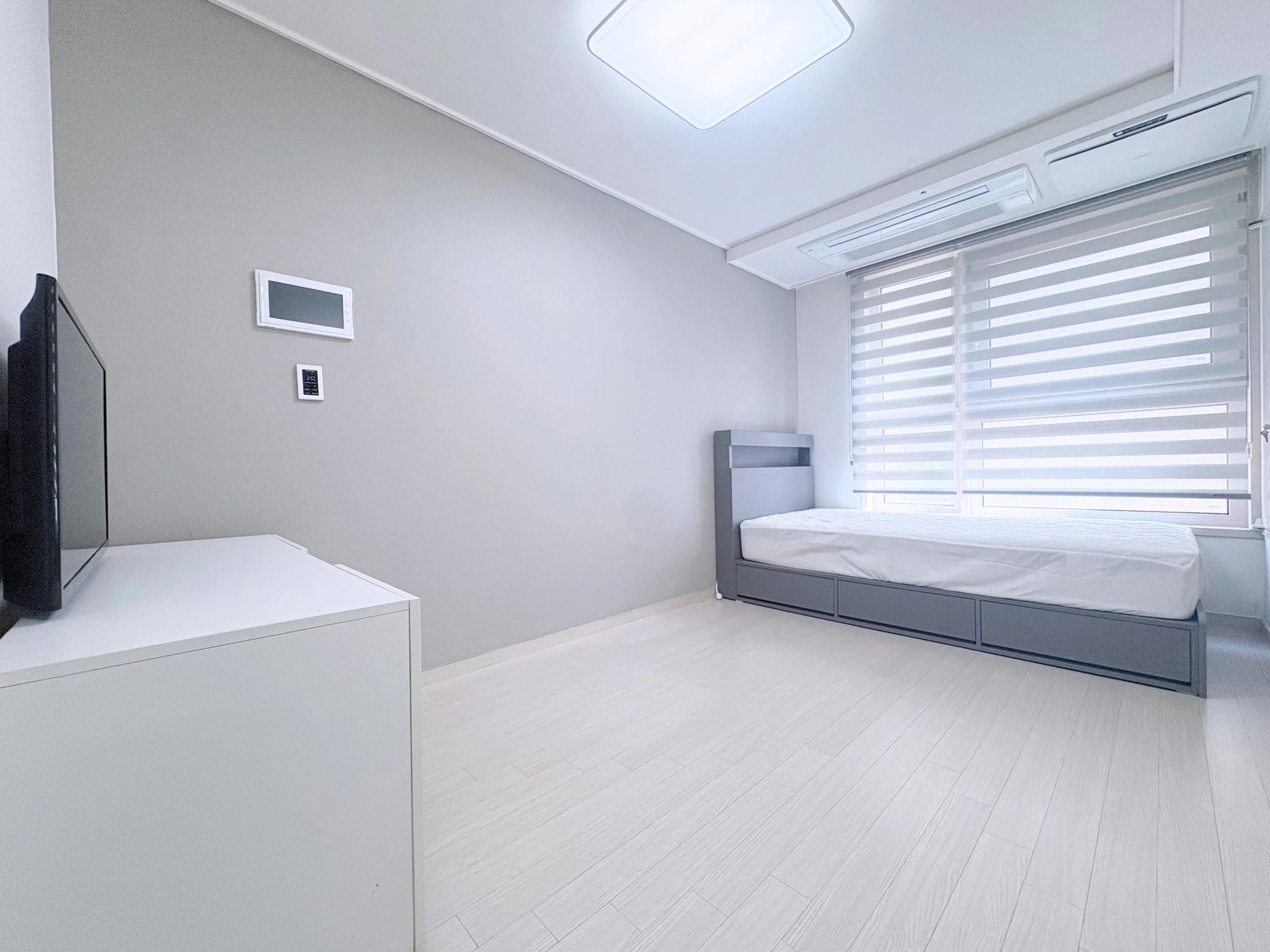 Small deposit and all furnished house in Seoul Foto 1