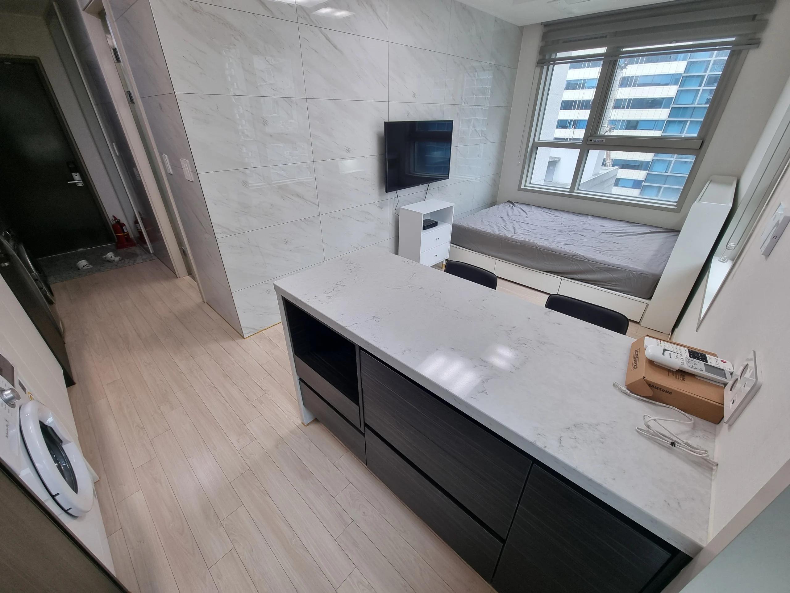 Small deposit and all furnished house in Seoul photo 1