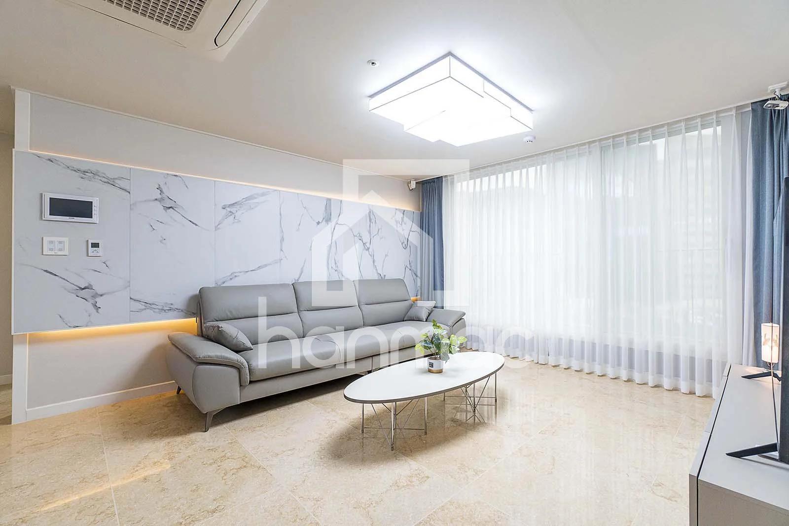 Small deposit and all furnished house in Seoul 2