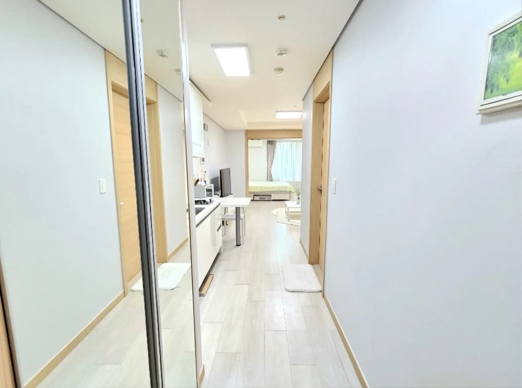 Small deposit and all furnished house in Seoul Foto 1
