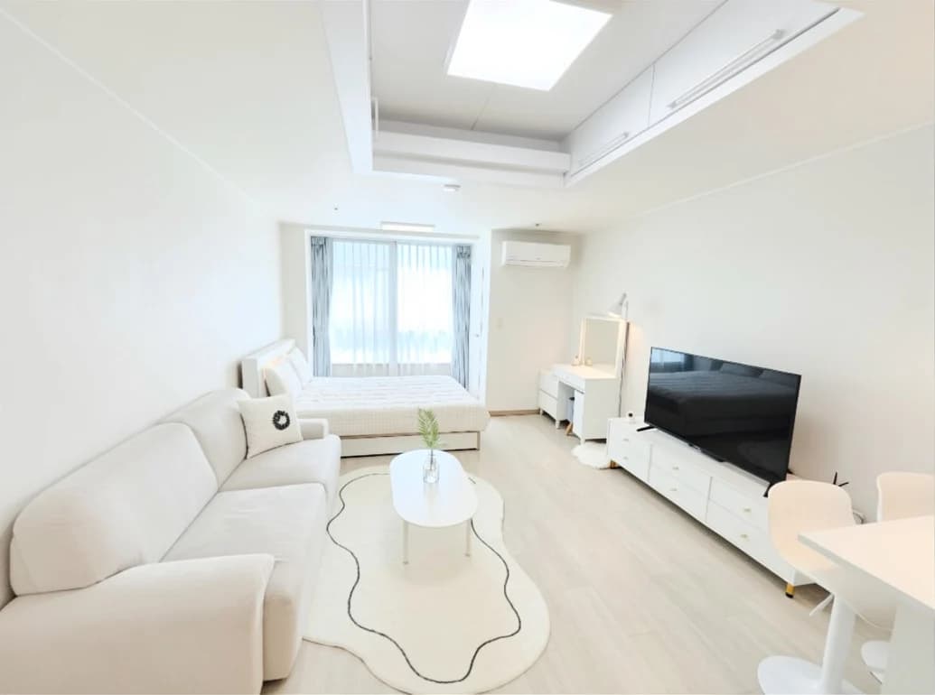 Small deposit and all furnished house in Seoul foto 1