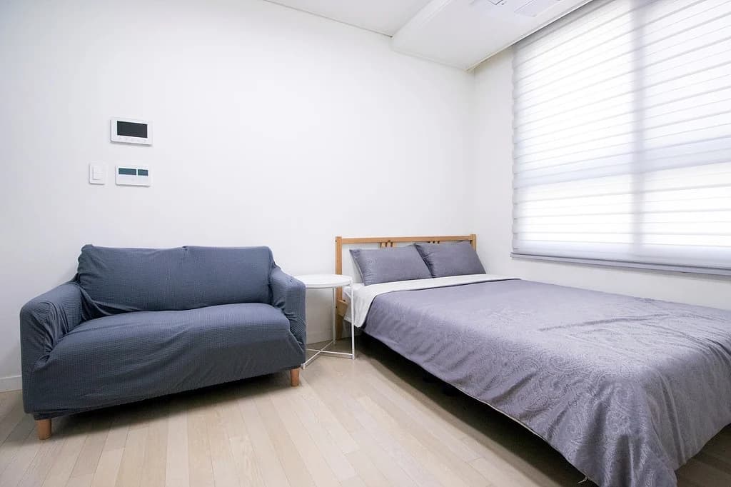 Small deposit and all furnished house in Seoul 2