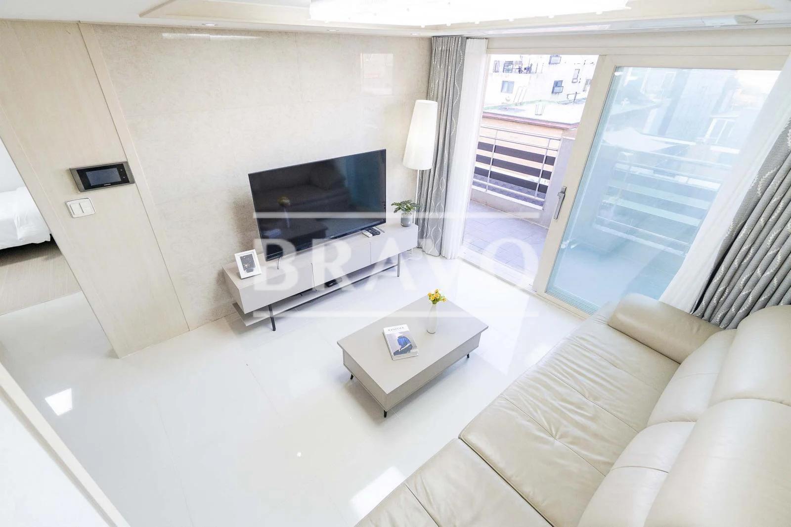 Small deposit and all furnished house in Seoul 2